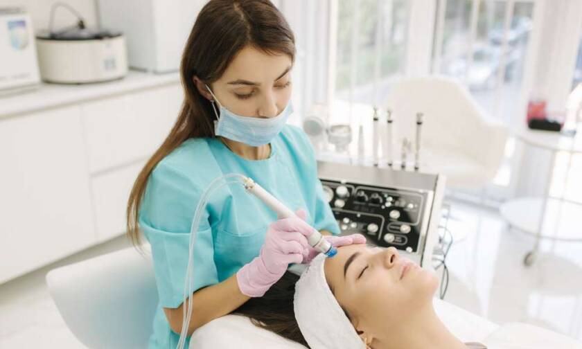 What Does A Hydrafacial Do For Your Face?